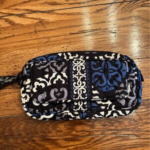 Vera Bradley small cosmetic bag